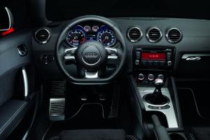 Audi TT RS Coupe 2011 года  (NA)